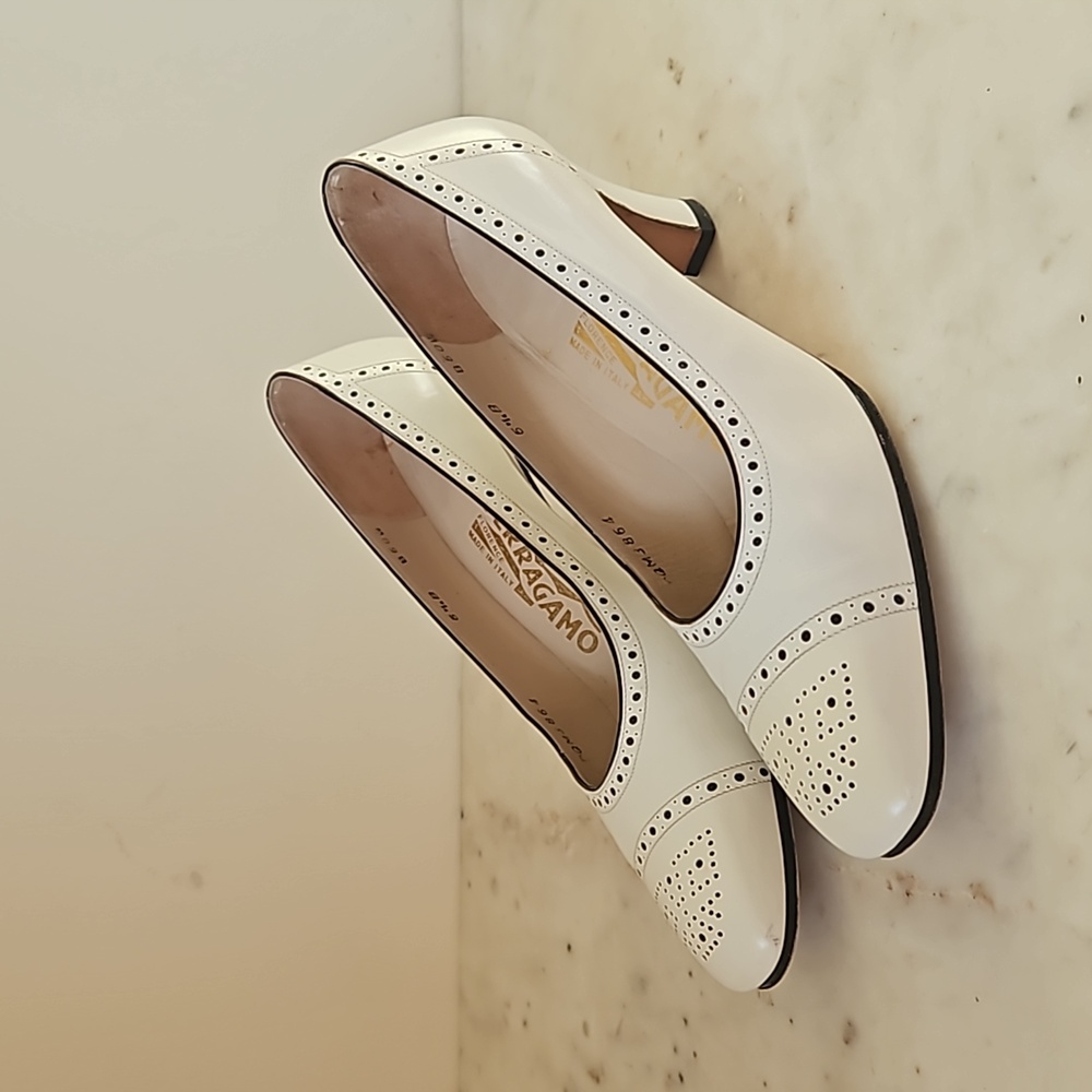FERRAGAMO: crisp white leather block heel shoes